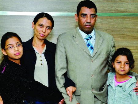 Missionário José Renato com sua família